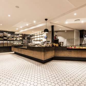 Il bancone del Gyger di Thusis