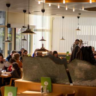 Ristorante-Pizzeria "Im Park" a Thusis