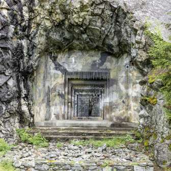 Postazione per cannoni dall'esterno del Museo della Fortezza di Crestawald