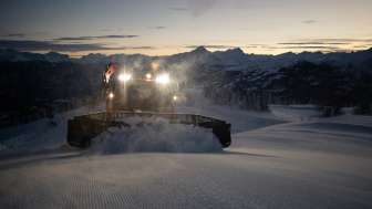 Guidate voi stessi il Pistenbully a Feldis