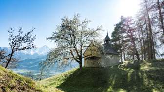 La cappella di Santa Maria Maddalena a Dusch in Paspels
