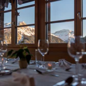 Vista spettacolare sulle montagne circostanti dall'Hotel Restaurant Capricorns