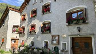 Visita guidata al villaggio di Hinterrhein Visita guidata al villaggio di Hinterrhein