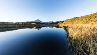 Il lago Bischolsee sull'Heinzenberg
