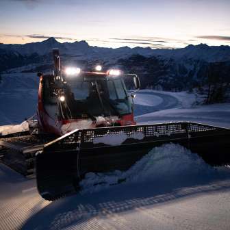 Guidate voi stessi il Pistenbully a Feldis