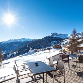 Vista dalla terrazza del ristorante Muntsulej
