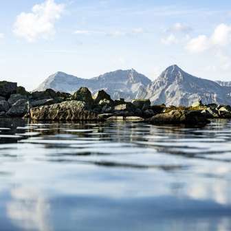 Lago di montagna Splügenpass