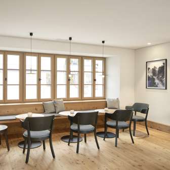 Hotel Post Andeer Zona pranzo del pub