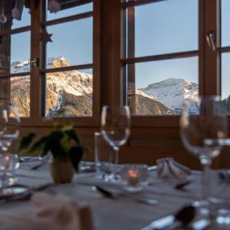 Vista spettacolare sulle montagne circostanti dall'Hotel Restaurant Capricorns