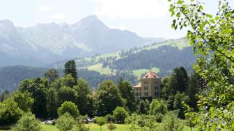 Il castello di Schauenstein a Fürstenau in estate