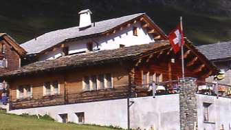 La Pensione Edelweiss a Juf in inverno