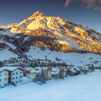 Alba nella Splügen invernale