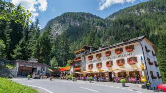 L'Hotel Ristorante Rofflaschlucht in estate