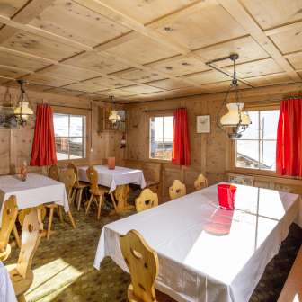 Il ristorante della Gasthaus Alpenrose a Juf