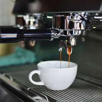 Wagner's a Thusis serve un buon caffè