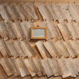 Vecchie lettere muliebri nella CasaStorica di Andeer