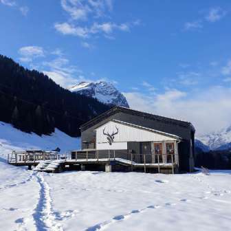 Il SELVO presso la stazione a valle della ferrovia di montagna Splügen-Tambo