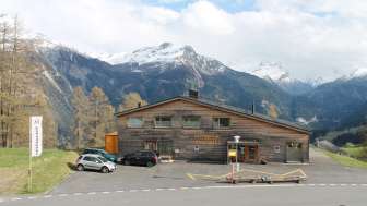 Il ristorante Muntsulej in estate