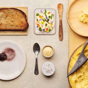 La percezione del cibo di Rebecca Clopath: un'esperienza unica a Lohn am Schamserberg