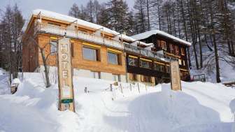 Il Berghotel Sterna a Feldis